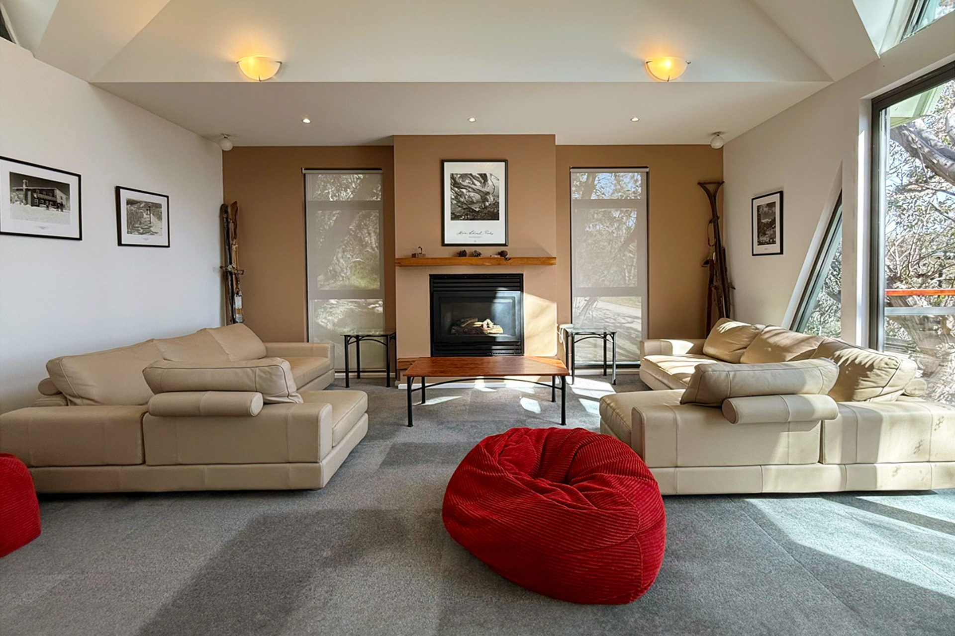 Opal Ski Lodge Lounge Room